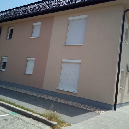 Swiss Apartment Mosonmagyaróvár 외부 사진