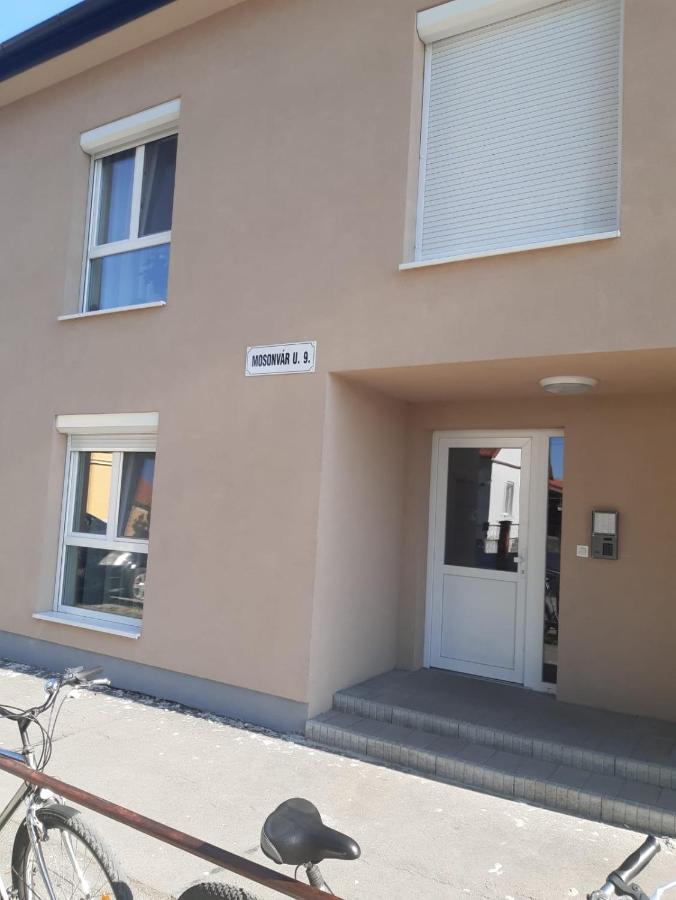 Swiss Apartment Mosonmagyaróvár 외부 사진