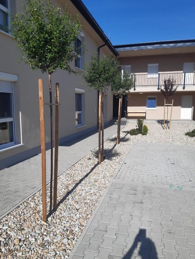 Swiss Apartment Mosonmagyaróvár 외부 사진